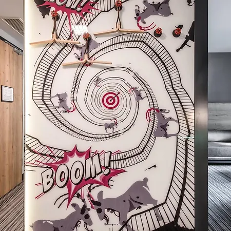 Moxy Airport Poznań