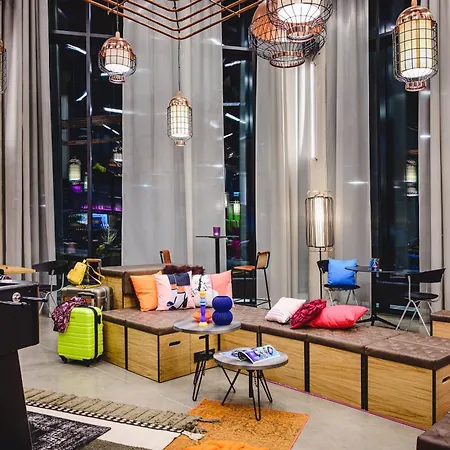 Moxy Airport Otel Poznan