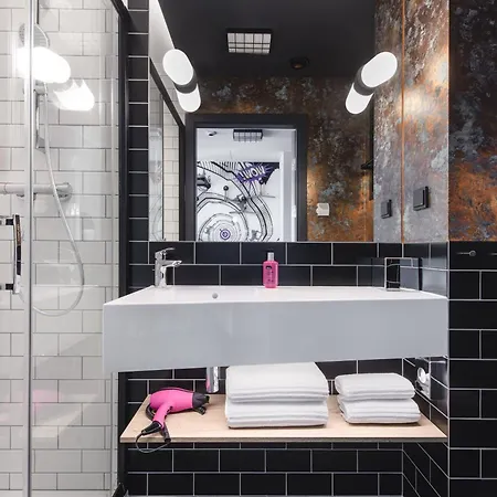 Moxy Airport Poznań