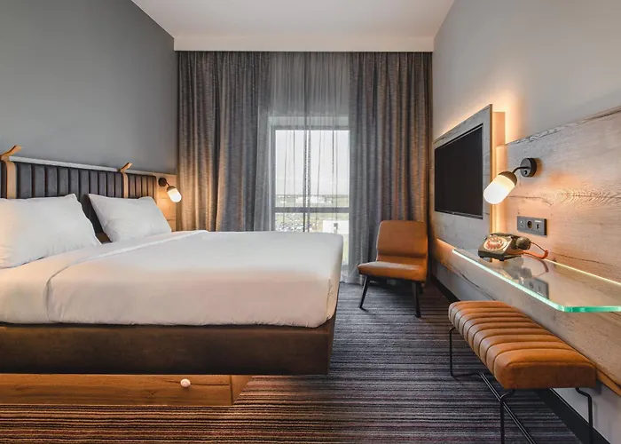 Moxy Airport Szálloda Poznań